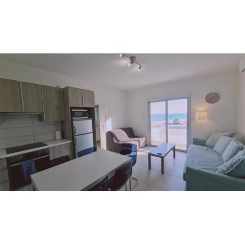 STAY Beach Wave Apartment
