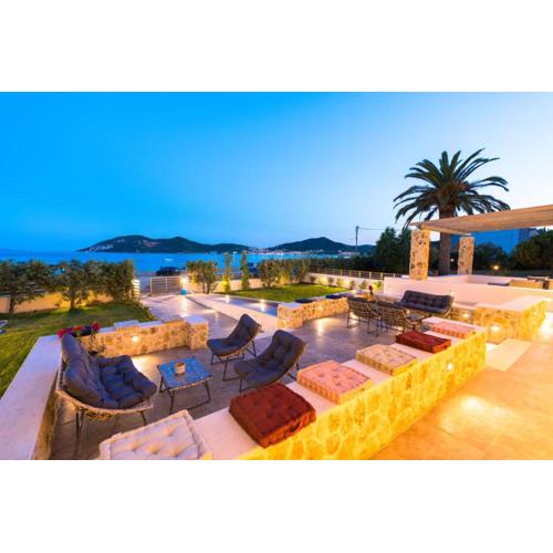Steleni Seaside Apartments