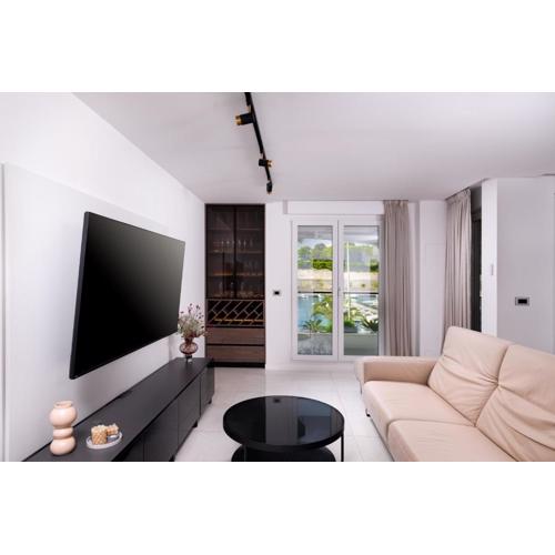 StellaZara Luxury Residence, NEW, SEA VIEW, Center