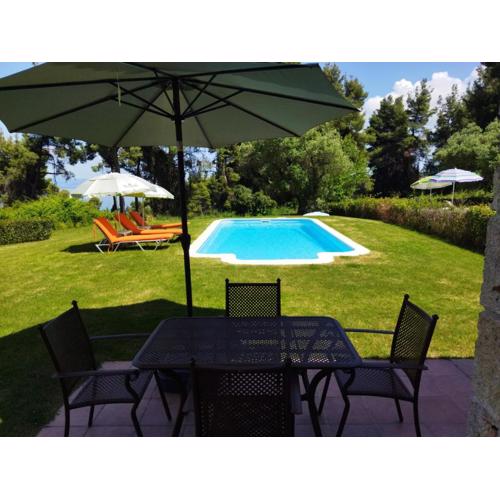 Stone Made Private Pool Villas Kriopigi