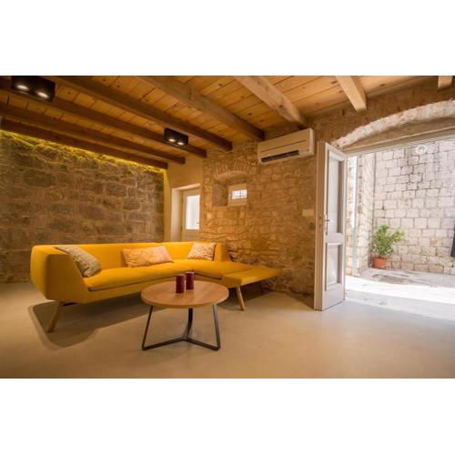 Stonehouse Sepia - 6 ppl, Trogir centre, near Split airport