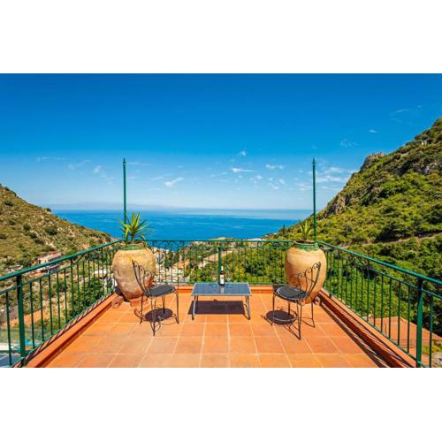 Storica Villa Taormina