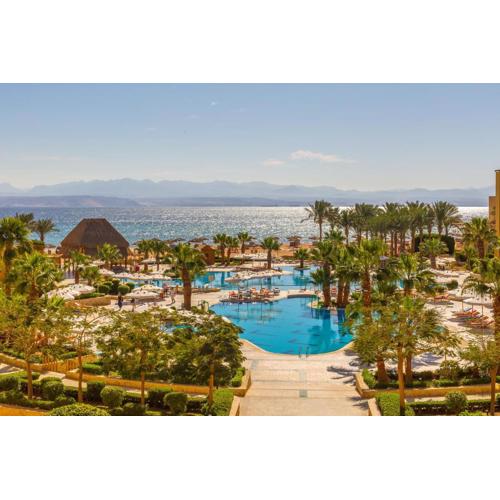 Strand Beach Resort