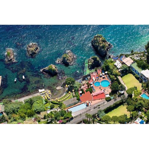 Strand Hotel Delfini