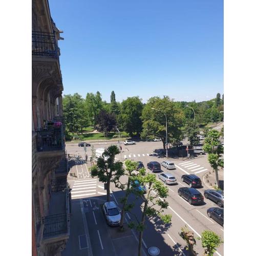 STRASBOURG CENTRE le 85, Superbe F5, 125m2, 5 Pièces