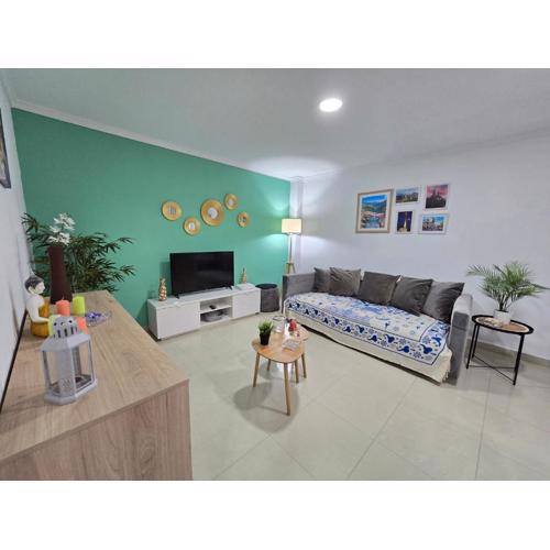 Strelitzia House