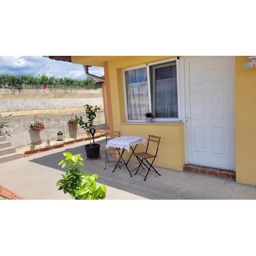 Strumyani tiny flat