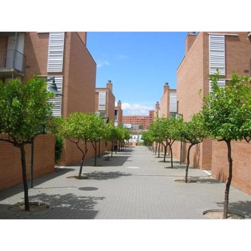 Students Only- Residencia Universitaria Alberto Jimenez