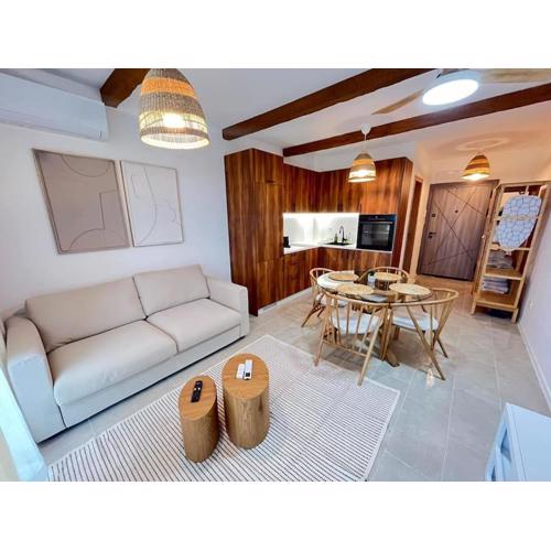 Studio 162