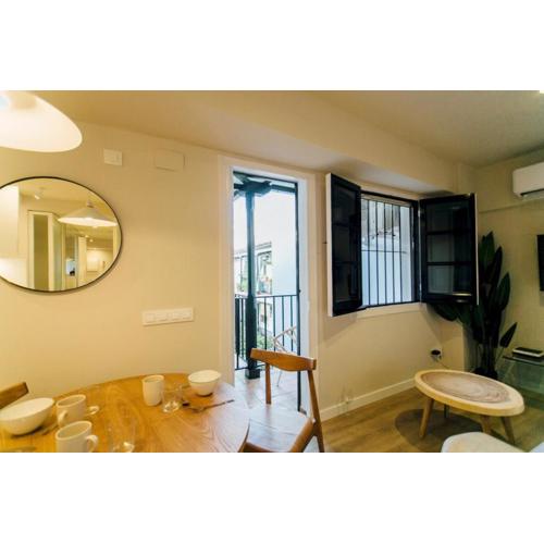 Studio 1Bd 1Bth - Center- Alfalfa