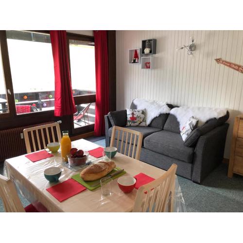 Studio 3 Étoiles à Tignes - Balcon Sud/Ouest, WIFI, TV, Idéal 4 Pers - FR-1-449-165