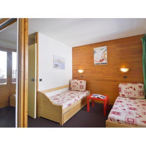 Studio 4 pers, divisible, ski aux pieds, balcon, animaux admis - FR-1-181-2410