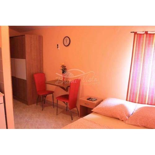 Studio apartman with balcony and Sea wiew