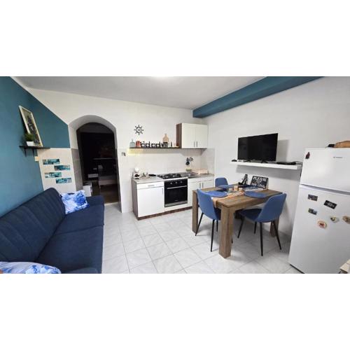 Studio apartment A Step Away from the Sea