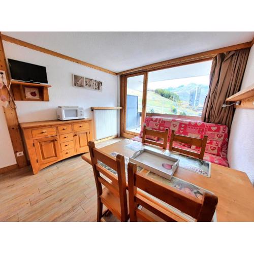 Studio au pied des pistes, balcon sud, coeur des Ménuires, 4 pers. - FR-1-452-142