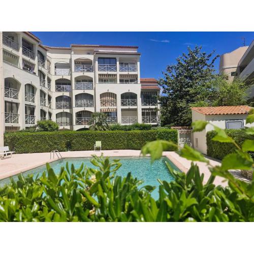 Studio avec Cabine, Piscine, Parking Privé, Proche Plages à Sainte-Maxime - FR-1-780-7