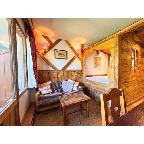 Studio avec lit clos savoyard et coin montagne au pied des pistes - FR-1-452-101