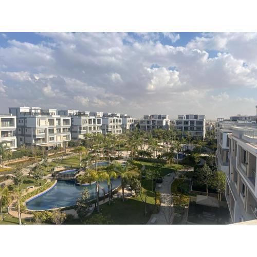 Studio beverly hills premium sheikh Zayed