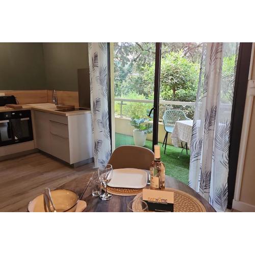 Studio boulouris cosy proche plage