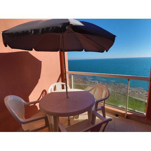 Studio cabine avec terrasse et vue mer à Sète, parking privé - FR-1-472A-275