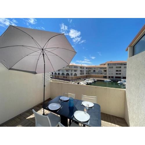 Studio cabine avec terrasse, proche plage - FR-1-338-106