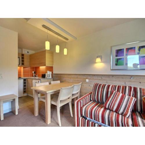 Studio-cabine pour 4 avec balcon, proche pistes et commerces - FR-1-455-198