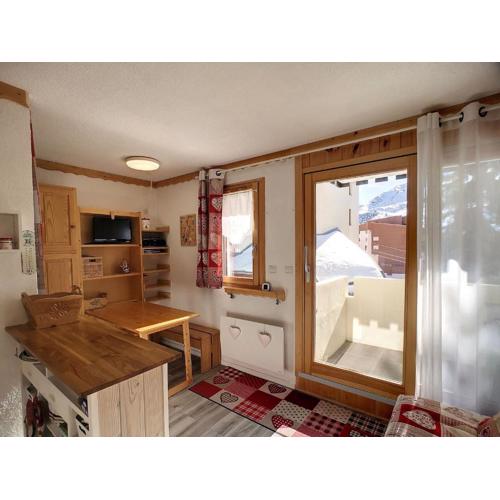 Studio Cabine Rénové, 4 Pers, Balcon Sud-Ouest, Proche Pistes et Commerces - Les Menuires - FR-1-178-378