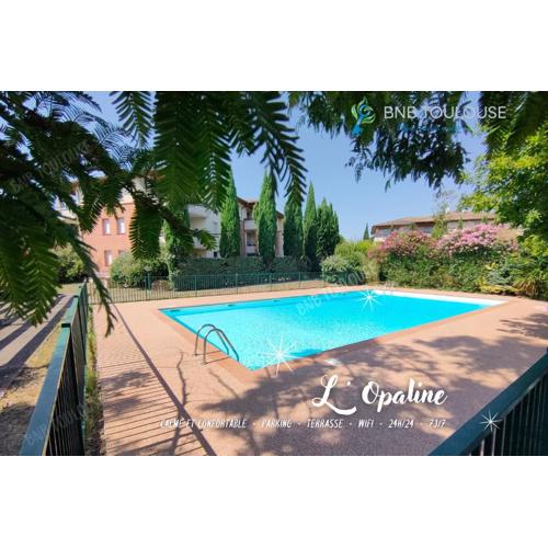 Studio calme dans une belle résidence avec piscine • Parking • WiFi