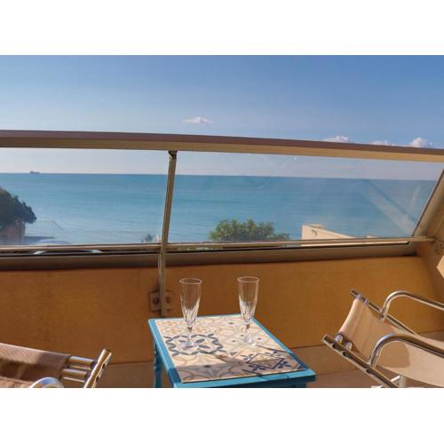Studio climatisé avec parking, en front de mer à Sète - FR-1-472A-265