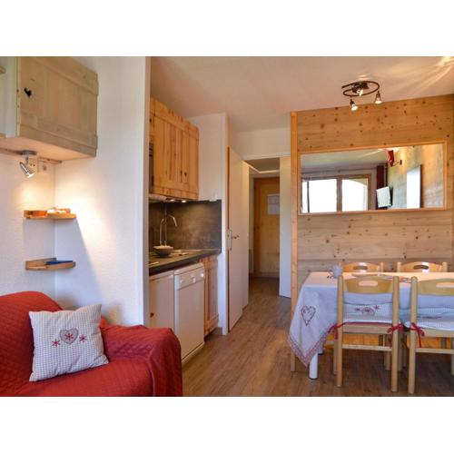 Studio confortable 4 pers · Ski aux pieds · Animaux admis - FR-1-181-2294
