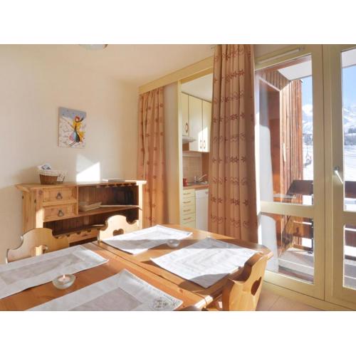 Studio divisible au pied des pistes avec balcon, parking et animaux admis - FR-1-181-2144