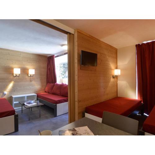 Studio divisible rénové · Proche pistes · Balcon · Animaux admis - FR-1-181-1999