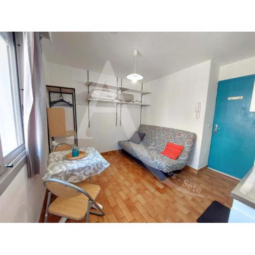 Studio entre vie de quartier et plages