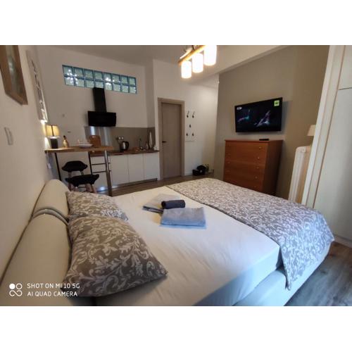 Studio in Kallithea next to Kiprou square