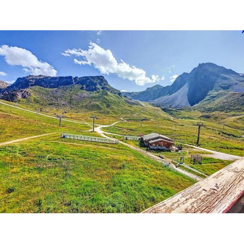 Studio Les Tommeuses - Val Claret-28 by Interhome