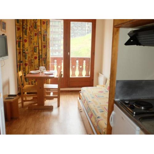 Studio lumineux 3 pers · Balcon · Animaux acceptés · Proche pistes et commerces - FR-1-502-471