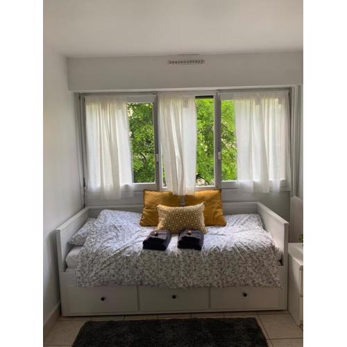 Studio lumineux Paris 20