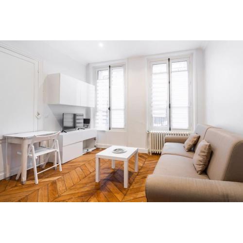 Studio Luxe Montaigne
