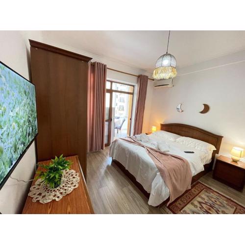 Studio Place Square 21