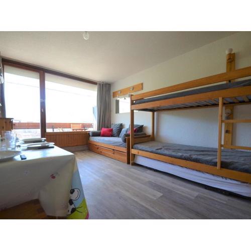 Studio pour 4 personnes avec balcon Sud, au pied des pistes, centre des Menuires - FR-1-452-99