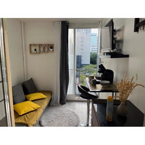 Studio proche Tour Eiffel