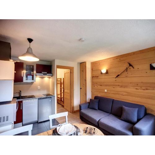 Studio rénové 4 pers, ski aux pieds, Les Menuires - 21m², 2 Flocons Or, Accès direct pistes. - FR-1-178-364
