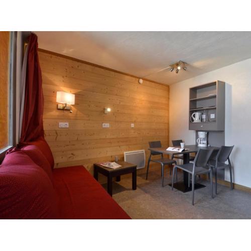 Studio rénové au cœur de station avec piscine, animaux admis - FR-1-181-2007