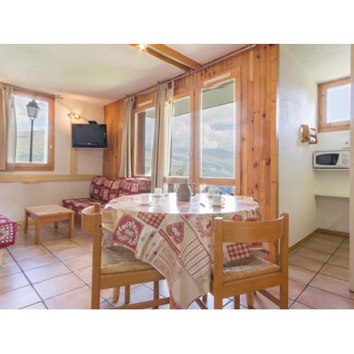 Studio rénové, proche télécabine, rez-de-chaussée, pour 4/5 personnes - FR-1-181-2539