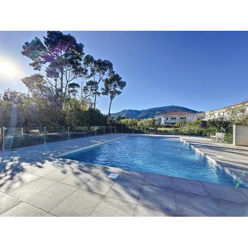 Studio residence avec piscine