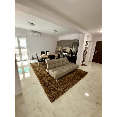 studio room with private bathroom-floor 2