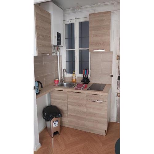 STUDIO RUE GAUTHEY PARIS 17