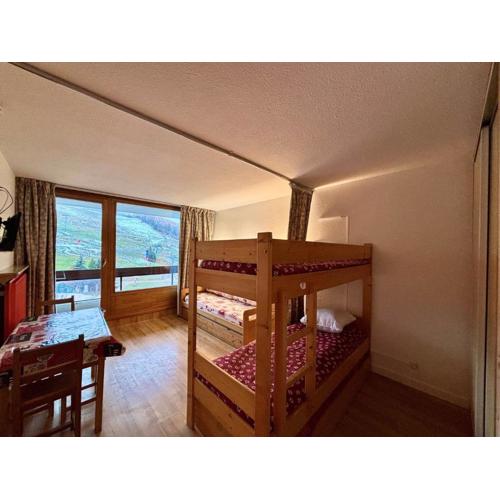 Studio skis aux pieds, 4 pers, balcon sud, cœur des Menuires - FR-1-452-185