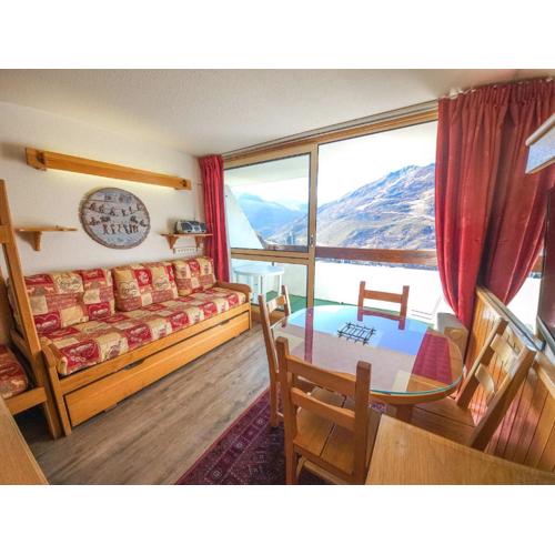 Studio skis aux pieds aux Menuires pour 3 personnes, balcon et casier à skis - FR-1-452-3