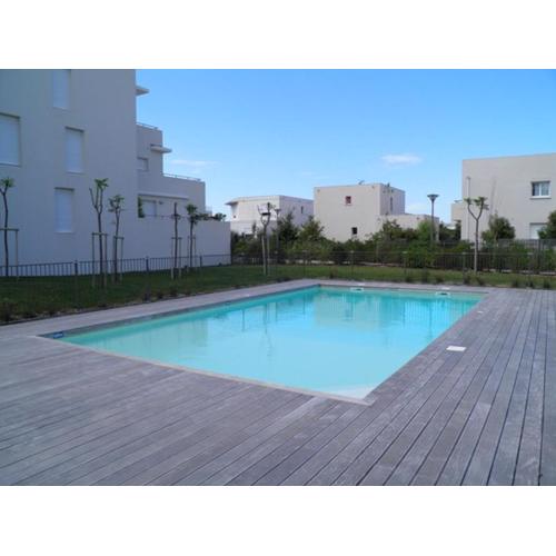Studio spacieux avec piscine, parking et animaux admis à 250m de la plage - FR-1-338-379
